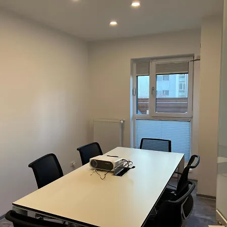 شقة Luxury Westpark 2-room Lakeview W5 بوخارست