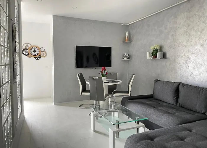 Luxury Westpark 2-room Lakeview W5 *