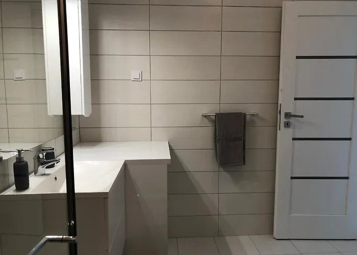 Luxury Westpark 2-room Lakeview W5 Bukarest