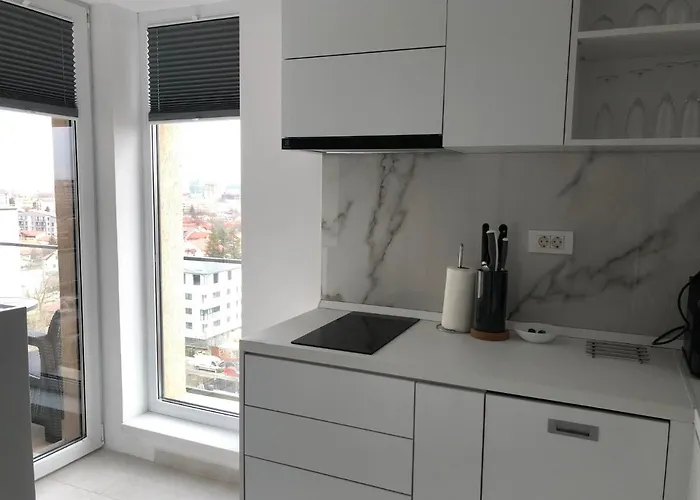 Luxury Westpark 2-room Lakeview W5 * Бухарест