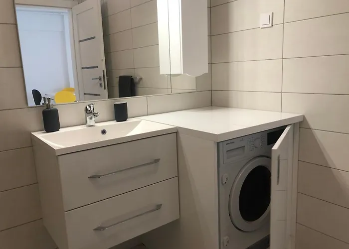 Luxury Westpark 2-room Lakeview W5 Apartment Bucharest