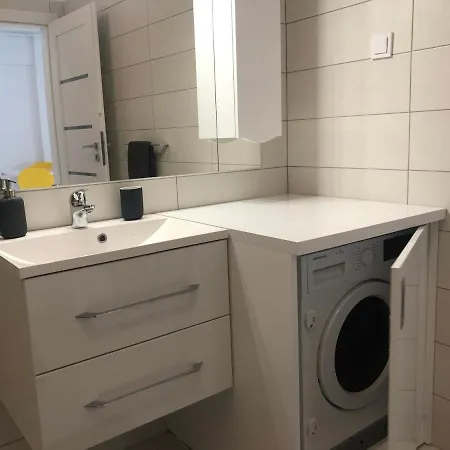 Luxury Westpark 2-room Lakeview W5 Apartment Bucharest